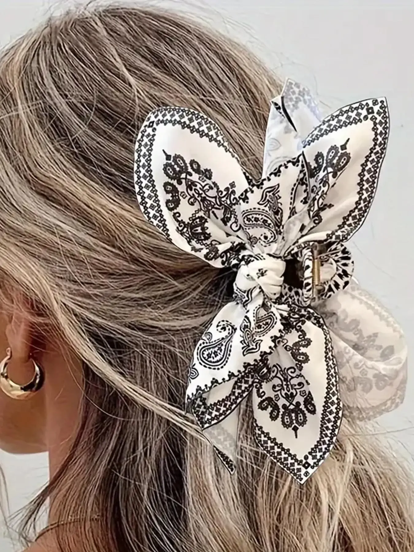 I Get Compliments Every Time I Wear This. 💬🎀