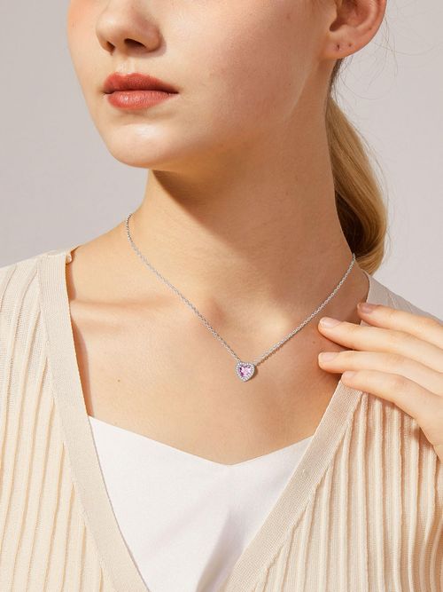 Exquisite heart-shaped birthstone necklace, suitable for mother, girl or lady. Platinum-plated square crystal zirconium pendant with a shining halo as a birthday, anniversary or Valentine's Day gift.