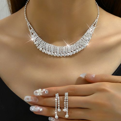 Fashion Claw Chain Water Diamond Necklace Earring Set Dinner Dress Versatile Clavicle Chain Accessories