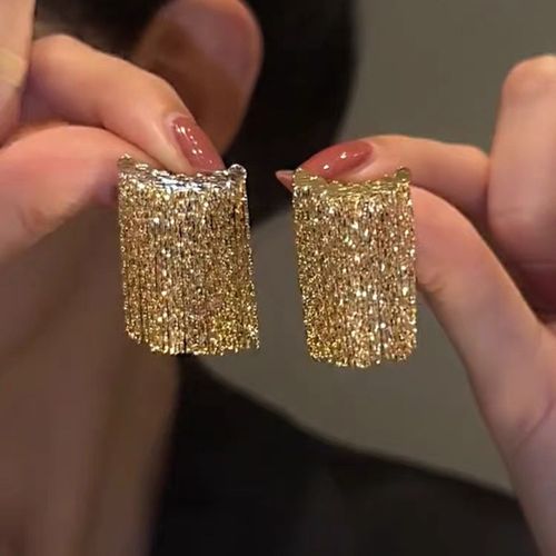 S925 Silver Needle Waterfall Tassel Earrings with Female Temperament, High Grade, Cold Wind, Internet Celebrity Earrings, Fashionable and Versatile Earrings