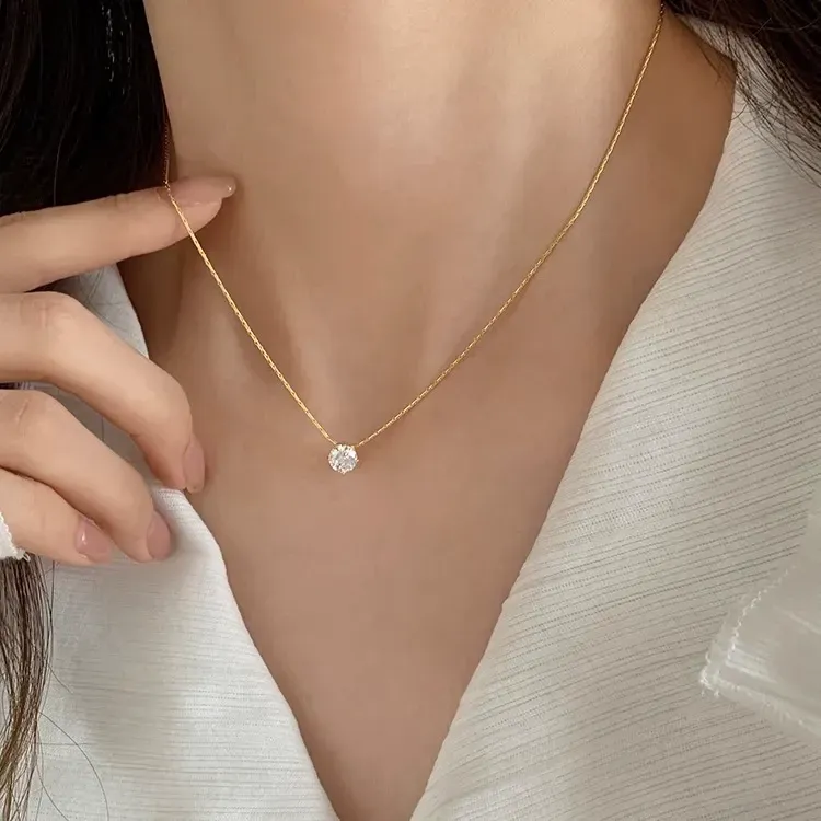 Mini round diamond pendant necklace, light luxury for women, niche design, new style of fresh clavicle chain