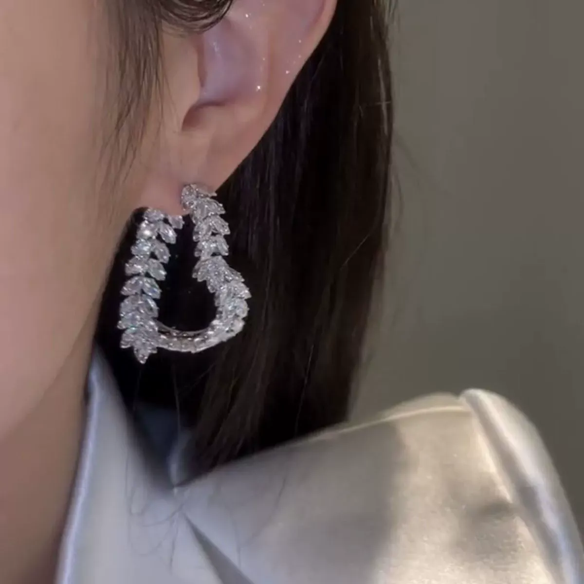 925 Silver Post Elegant Light Luxury Zircon Wheat Spike Heart Earrings – Front-Back Design with Stylish and Unique Boutique Look for Women