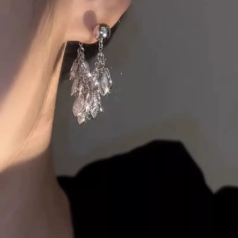 Tassel Wheat Spike Earrings – Fashionable and Dynamic Front-Back Design with Delicate Sparkling Silver Studs for Women