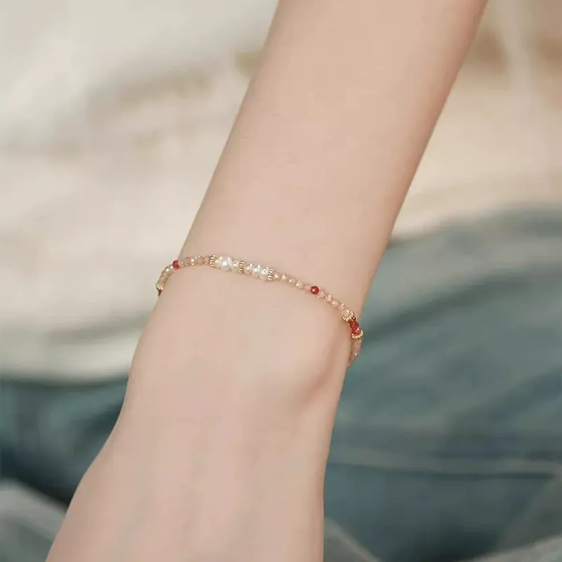 Light Luxury Fairy-Style Zircon Bracelet – Vintage-Inspired Jewelry with Natural Freshwater Pearls