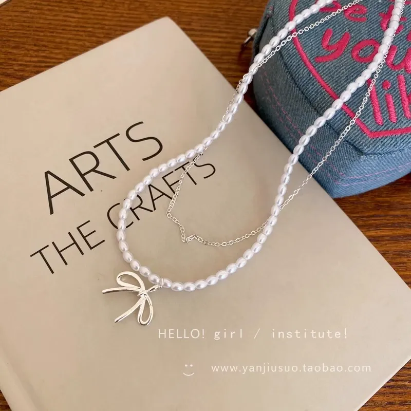 Bow Pearl Double-Layer Necklace for Women – Light Luxury Elegant Design