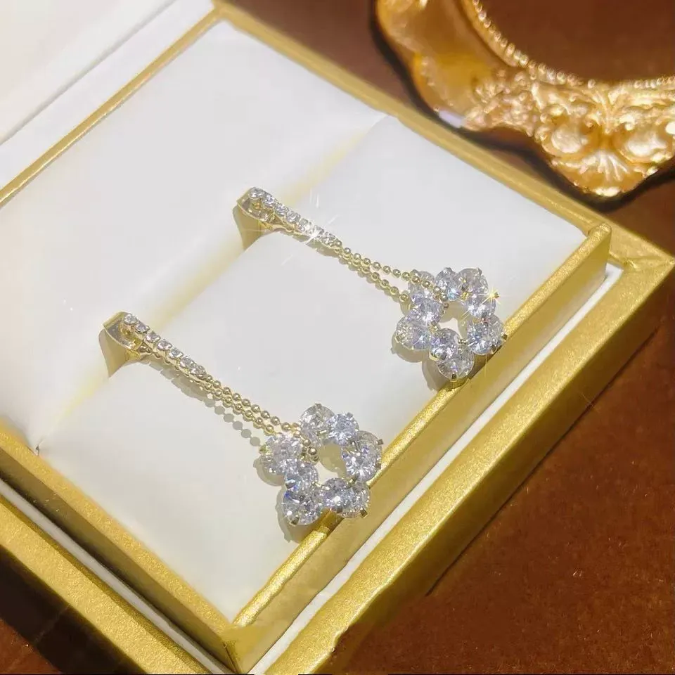 Elegant Light Luxury Rhinestone Flower Drop Earrings for Women – Trendy New Style Loved by Influencers