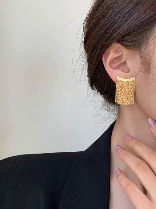 925 Silver Post Unique Metal Arc Tassel Stud Earrings for Women – Fashionable and Elegant Boutique Design