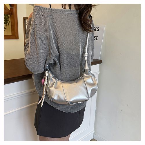 Korean-Style Horn-Shaped Shoulder Bag for Women – New Fashionable and Casual Dumpling Underarm Purse with Minimalist Boutique Design