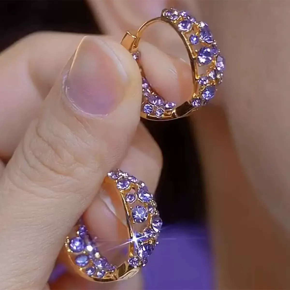 French-Inspired Purple Full Rhinestone Hoop Earrings – Exquisite and Trendy Light Luxury Statement Jewelry with Sparkling Design