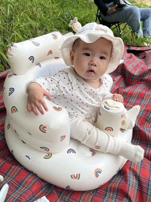 Baby Sitting Bath Stool – Anti-Fall Foldable Infant Seat and Inflatable Sofa for Learning to Sit