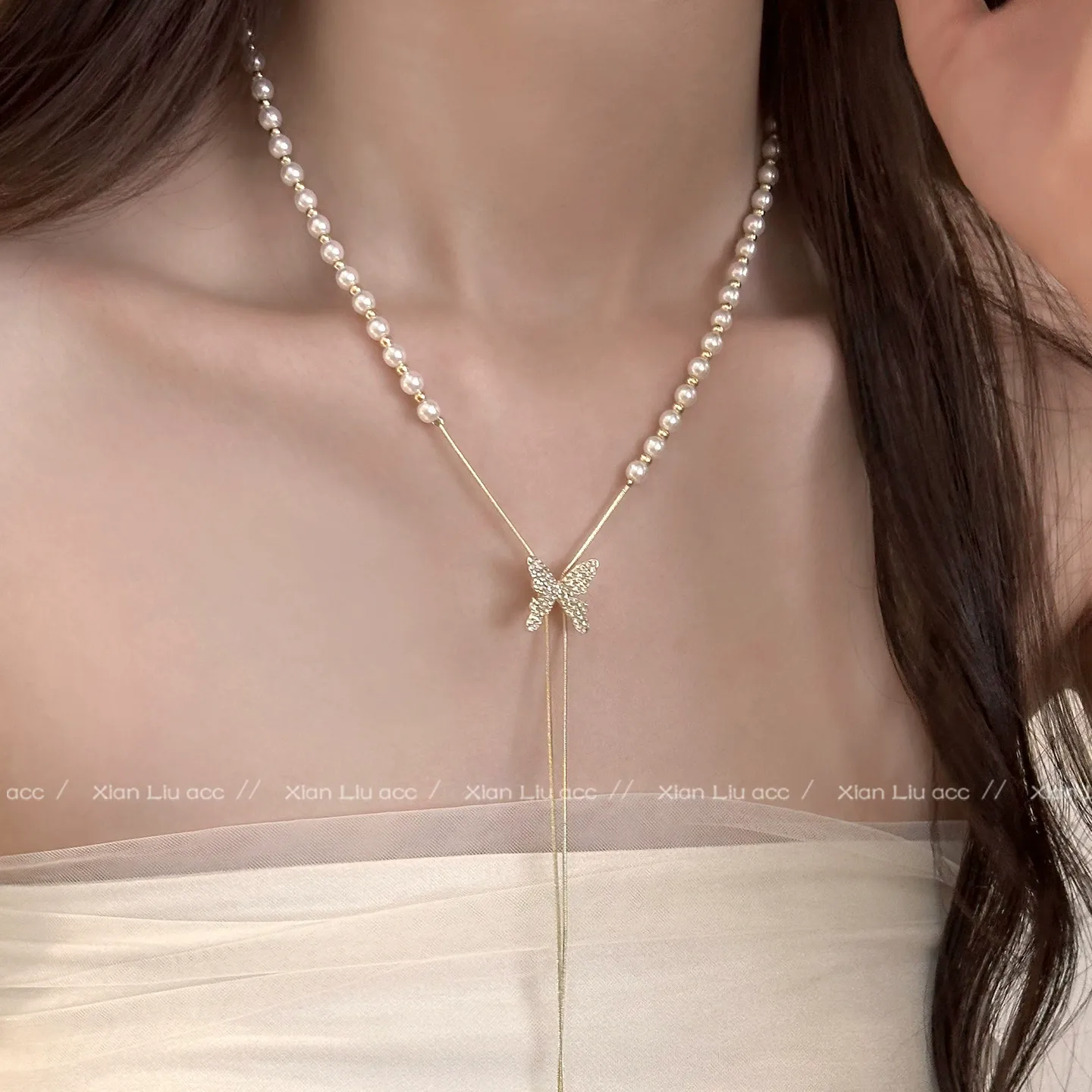 Elegant Pearl Bow Tassel Adjustable Necklace for Women – Light Luxury Clavicle Chain with Premium Feel