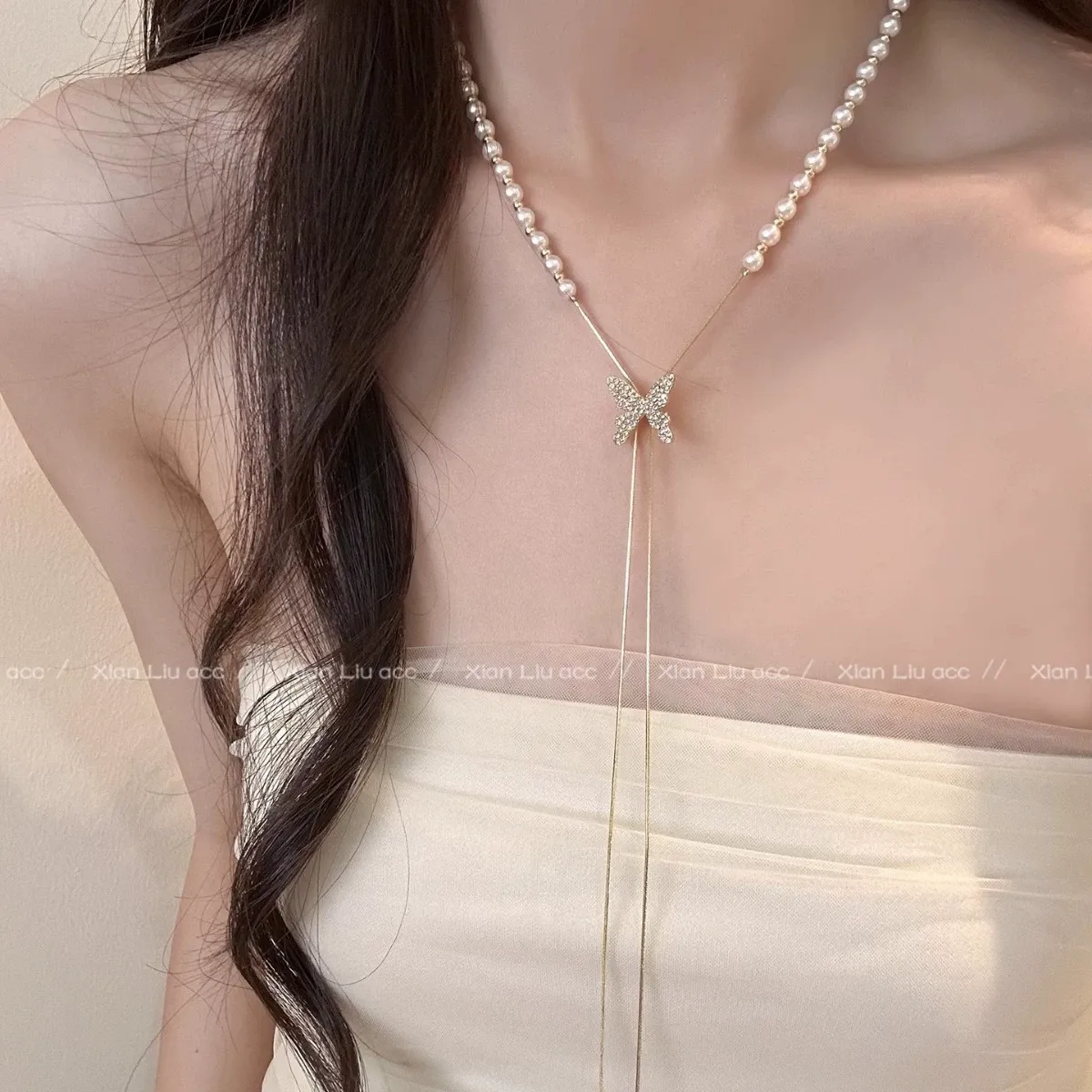 Elegant Pearl Bow Tassel Adjustable Necklace for Women – Light Luxury Clavicle Chain with Premium Feel