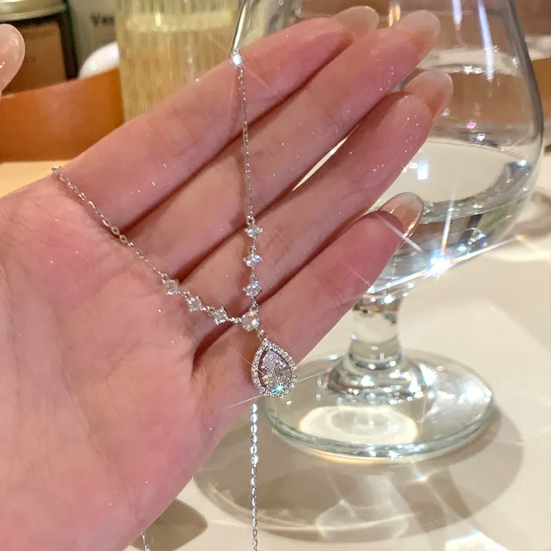 Teardrop——Angel's Tear——Pendant Necklace – Elegant Clavicle Chain for Women