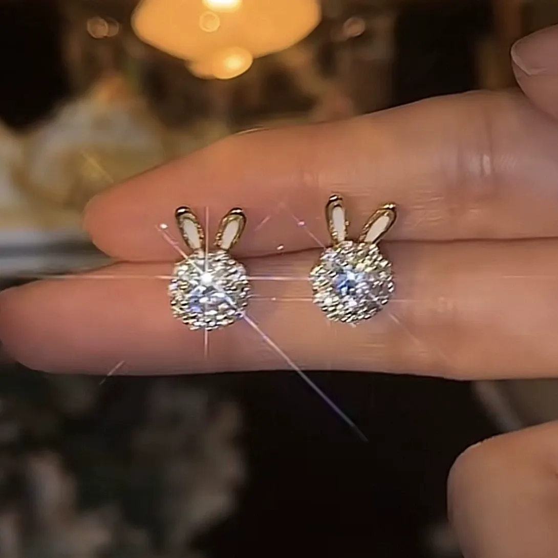 Rotatable Bunny Stud Earrings – Fresh and Sweet Style