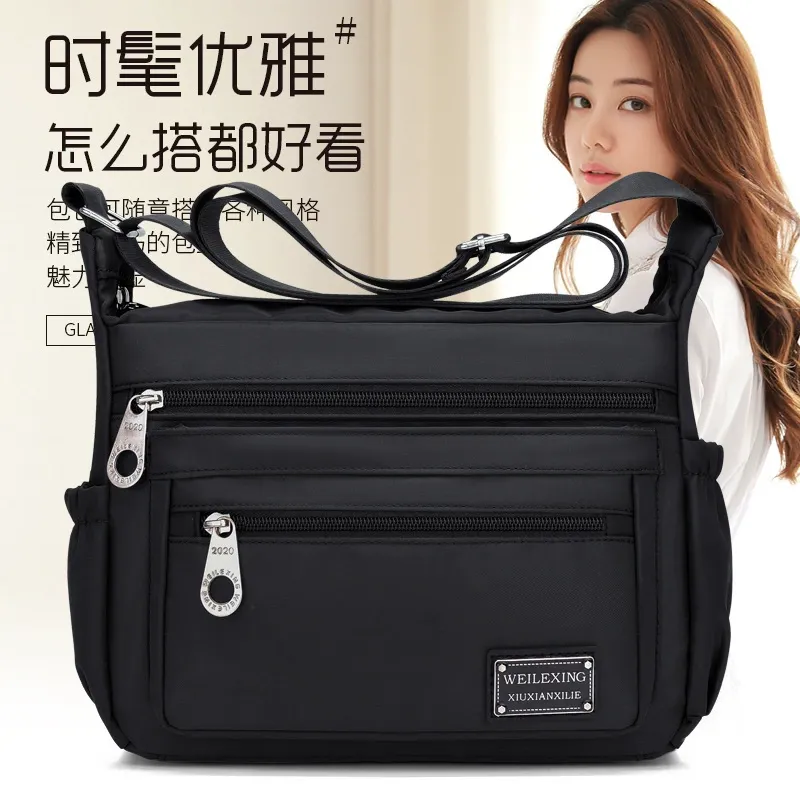 Korean Mom Tote | Cloud-Weave Oxford Crossbody - Park-Ready & Light