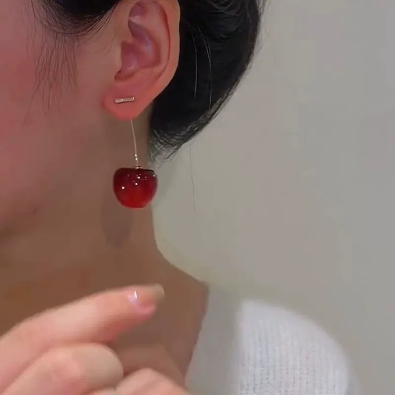 Sweet and Fresh Cherry Earrings – Light Luxury Classic Red Design with Elegant and Gentle Style