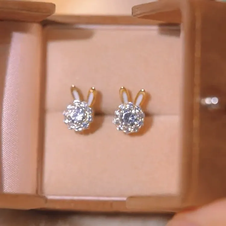 Rotatable Bunny Stud Earrings – Fresh and Sweet Style