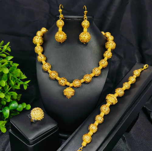 Luxury necklace, earrings, bracelet and ring set