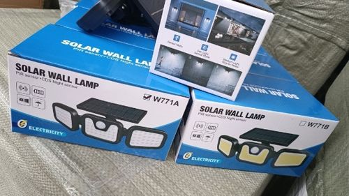 Rotatable Waterproof Solar-Powered Motion Sensor Wall Light