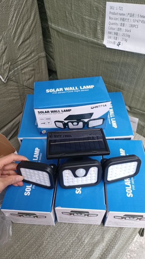 Rotatable Waterproof Solar-Powered Motion Sensor Wall Light