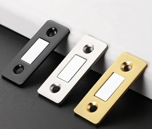 5-pack Ultra-thin cabinet hardware magnetic locks are suitable for kitchen furniture, living room, outdoor cabinets, and home appliances.