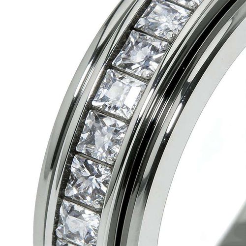 Stylish black polished ring, set with cubic zirconia