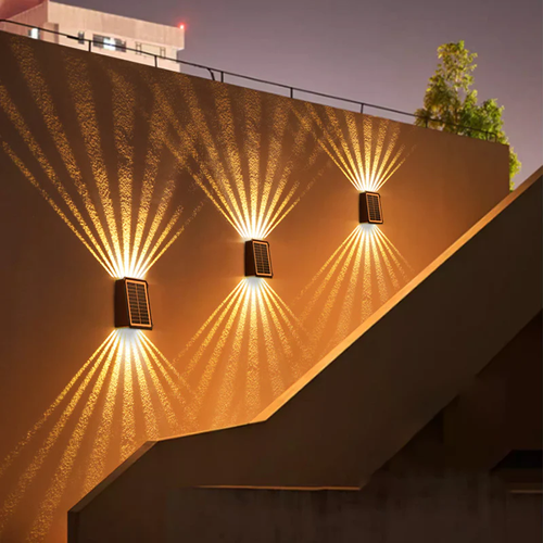 ✨💡4 LED Solar Colorful Wall Spotlight Yard Wall Decoration Light Garden Dazzling Color Spotlight Outdoor Decoration Light Waterproof