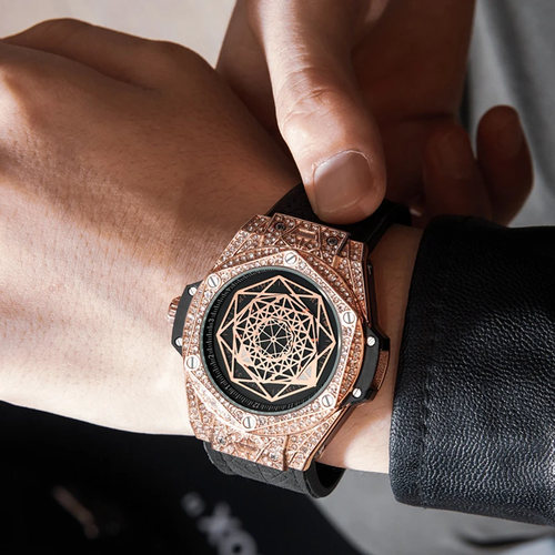 ✨DLJ-CePin✨Stylish Full-Diamond Water-Resistant Tarot-Inspired Quartz Watch
