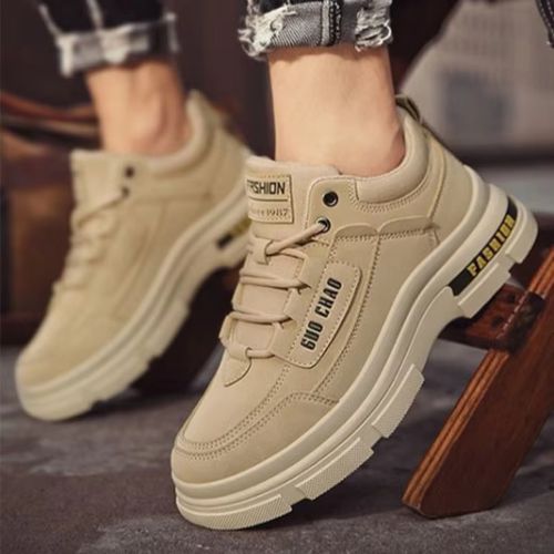 Stylish and breathable work shoes for men.