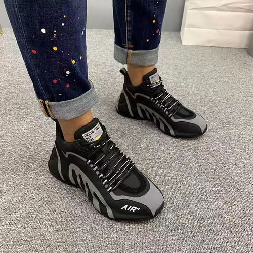 Men's soft sole breathable running shoes