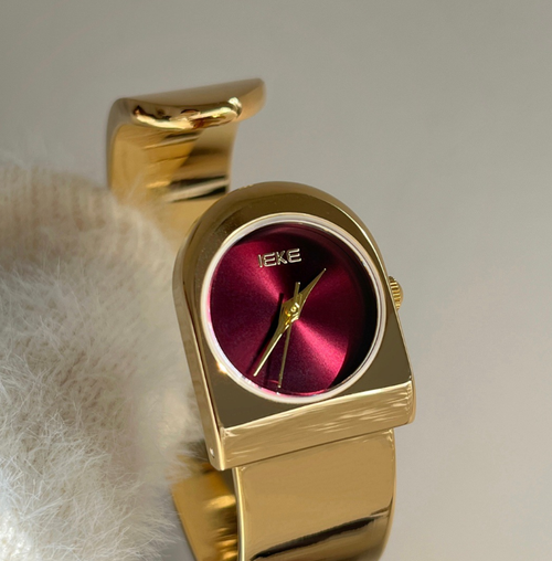 ✨DLJ-CePin✨2026 Trendy New Minimalist Bracelet Watch with a Unique Design
