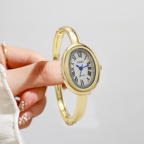 ✨DLJ-CePin✨Elegant Oval Roma Dial Women Quartz Watch