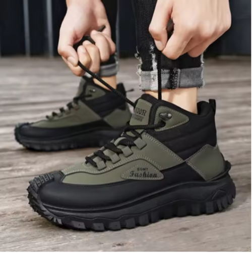 Men's Waterproof Double Slip Hiking Boots Anti-smash and Anti-puncture Work Boots