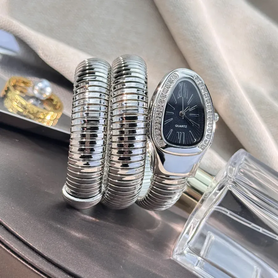 ✨DLJ-CePin✨Luxury Snake Shape Women's Watch