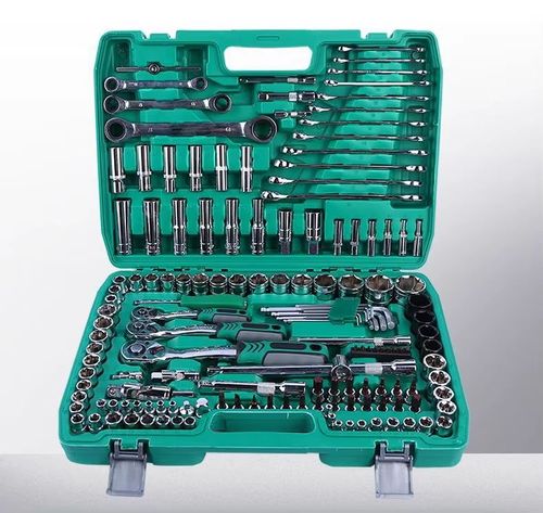 Automotive mechanical repair vehicle-mounted socket wrench toolbox combination hardware set complete set