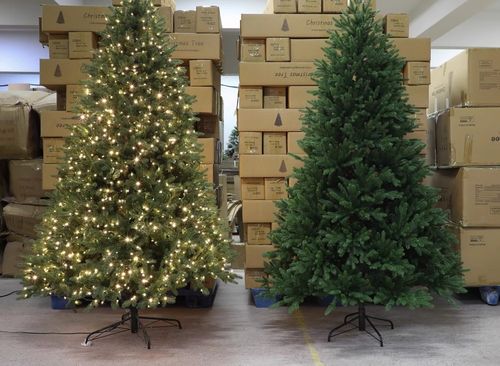 Pure pe Christmas tree new encryption luxury home luminous self-belt lights Christmas decorations simulation bare tree ornaments