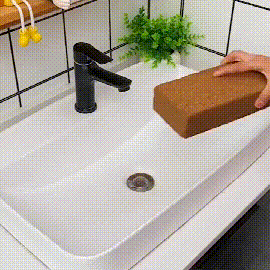 Premium Organic Coconut Coir Bricks for Plants！From brick to soil magic! 🌱 Just add water to expand this coco coir brick for the perfect plant base—moisture, aeration, and eco-friendly goodness all in one.👉