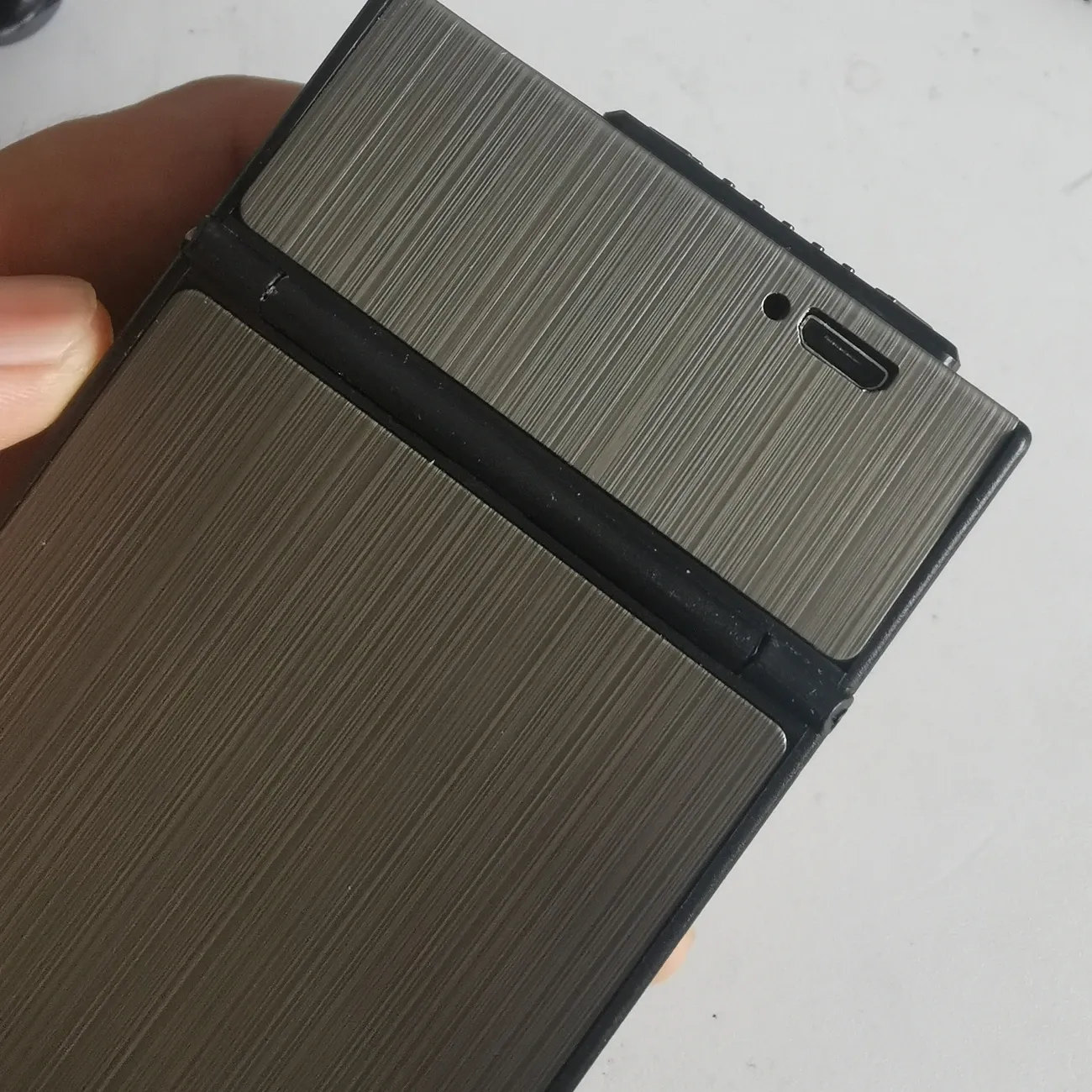 Rechargeable lighter cigarette case