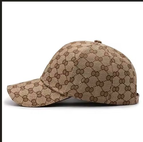 66 Peaked cap