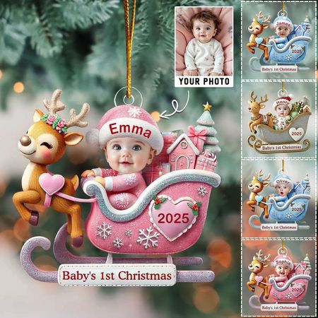 Baby i reinsdyrslede - Tilpasset fotoakrylornament