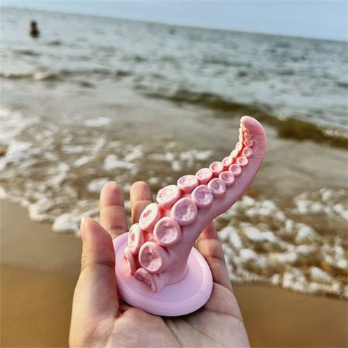 Creative Octopus Claw Magnetic Phone Stand - Cute and Fun, Multifunctional, Can Be Used as Phone Stand or Hook, Made of PLA Eco-Friendly Material, Colors Shipped Randomly