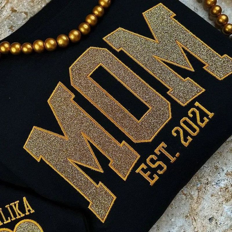 🔥 Sparkling Love - Custom MAMA Sweatshirts