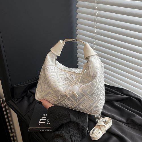 ✨ Dumpling Bag Hot Sale ✨ One bag, two ways to wear! Multiple trendy colors for you to pick. Soft and spacious, perfect for daily outing. Grab yours now, click the link below to order!
