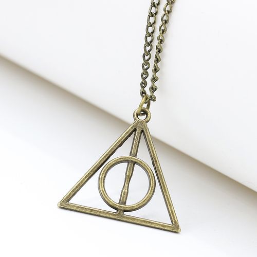 High-quality Retro Charm Triangle Deathly Hallows Geometric Pendant Necklace