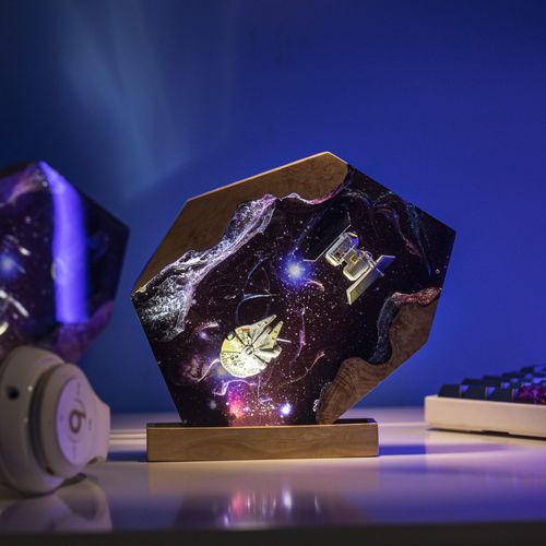 Spaceship Decor Resin Lamp - Astronaut Theme for Living Room