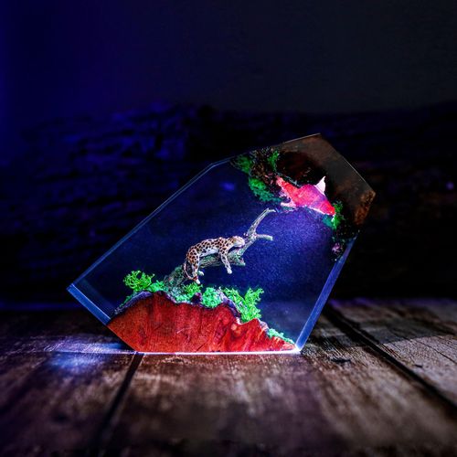 Jaguar & Arctic Fox Monster Resin Art Lamp - Nature-Inspired LED Lighting