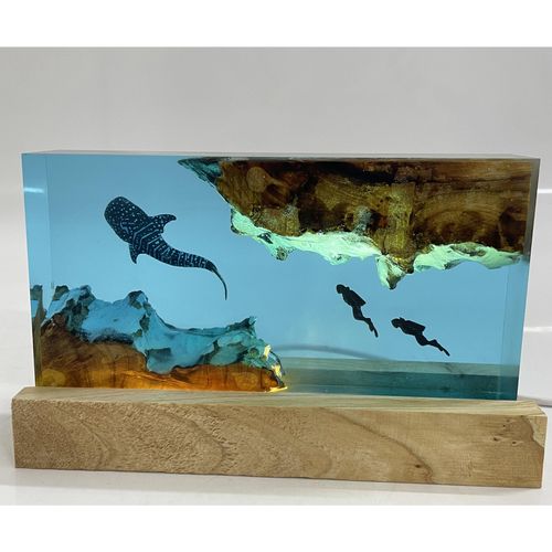 whale shark couple divers Warm Glow with Ocean Series Resin Lamp – Includes Diver Artwork