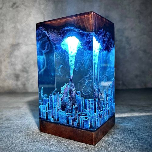 Godzilla Monster Resin Art Lamp: Colorful LED Resin Lamp for Themed Events