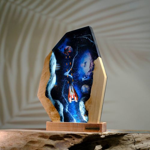 Unique Space Resin Art Lamp - Astronaut Decor for Home & Office