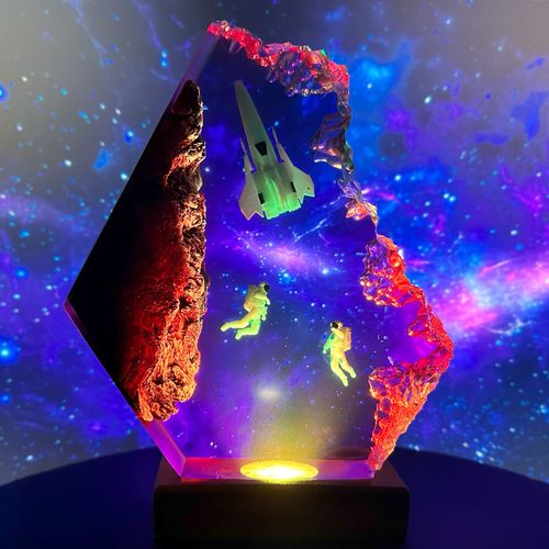 Spaceship Resin Lamp - Decorative LED Light for Bedroom
